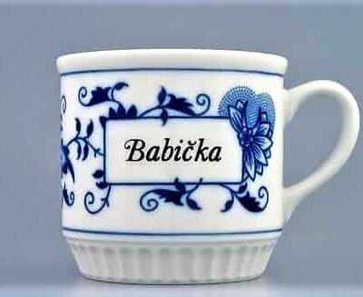 Cibulák – Hrnček s nápisom Babička – originál cibuľový porcelán 1. akosť