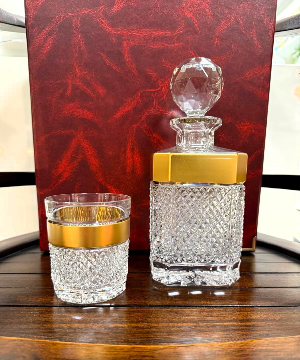 Set krištáľová brúsená karafa whisky ručná maľba zlatom 1 + 6 pohárov – Obrázok 2
