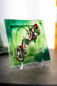 Umelecké sklo Veronika Rusňáková 20x20 cm