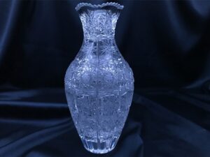 Krištáľová brúsená váza 20 cm